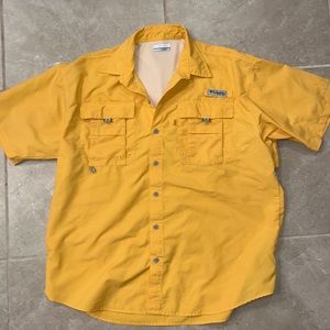Mens Columbia PFG short sleeve shirt (medium)